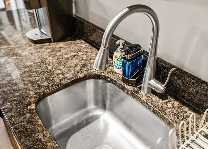 Luxury Industrial 2 Bedroom 2 Full Bath Strip District & Riverwalk Apartment Pittsburgh