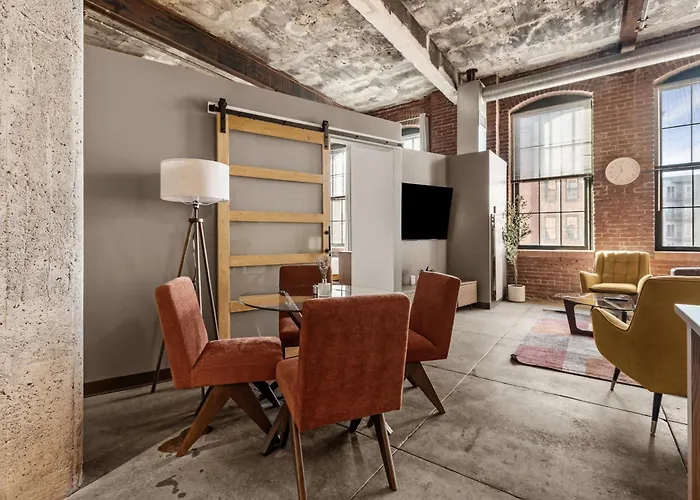 Luxury Industrial 2 Bedroom 2 Full Bath Strip District & Riverwalk Apartment Pittsburgh